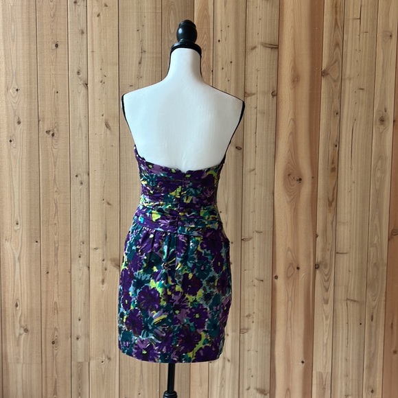 BCBG Maxazria Floral Print Strapless Dress US4 - Picture 3 of 8